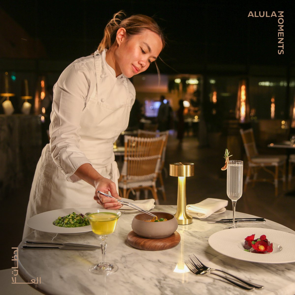 AlUlaMoments's tweet photo. Set atop the stunning #Maraya, Chef Atherton pairs his passion for cooking with the local ingredients of #AlUla. Book your table now @MarayaSocial
  for your chance to dine atop the world's largest mirrored building.

Book now: https://t.co/IeWoLxlsl5

#AlUlaMoments https://t.co/ONs0Fxjpwv