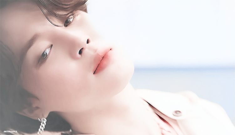 FICkFLfacAIwPjr?format=png&name=900x900