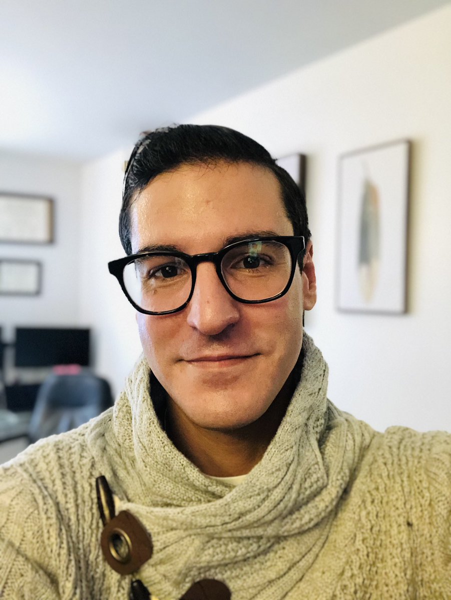 ItachoGR's tweet photo. New Year and #new #title at @russopartners. I am proud to announce I have been #promoted to #AccountSupervisor. Happy 2022 everyone! It’s going to be a great year in #healthcare, I can feel it. Let’s keep defeating COVID-19 with #science https://t.co/85PLAeW6MM