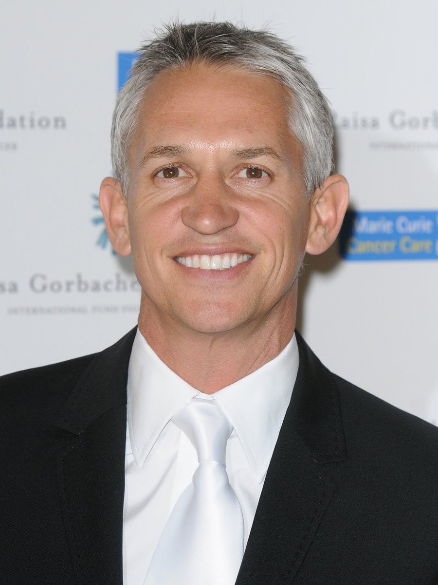 jacobpearsonn07's tweet photo. #MaskedSingerUK do you think it is Gary Lineker? https://t.co/WRv4tAunpQ
