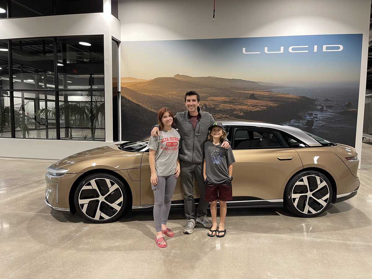 LucidMotors tweet picture