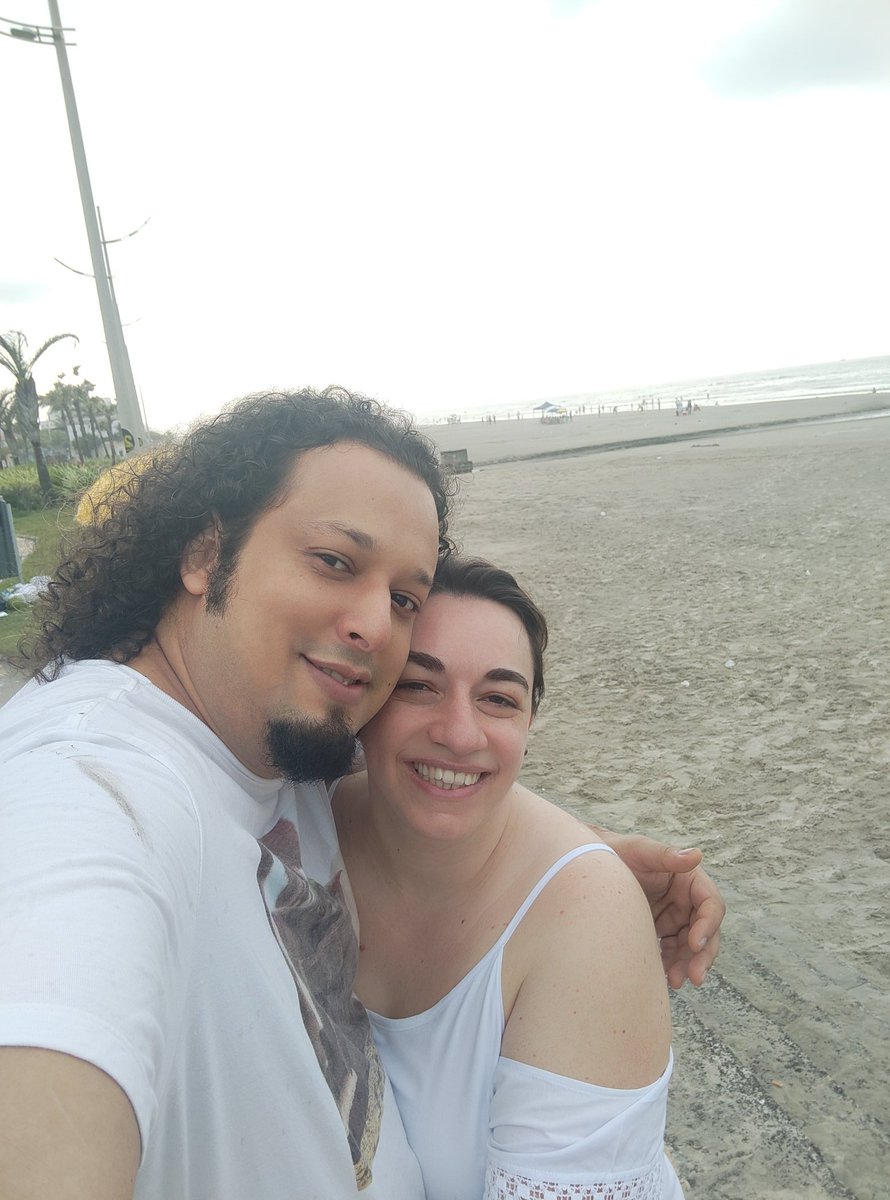 KamikasiNEO's tweet photo. Feliz ano novo a todos! Que 2022 seja um ano maravilhoso a todos nós! https://t.co/wuMBU81yj8