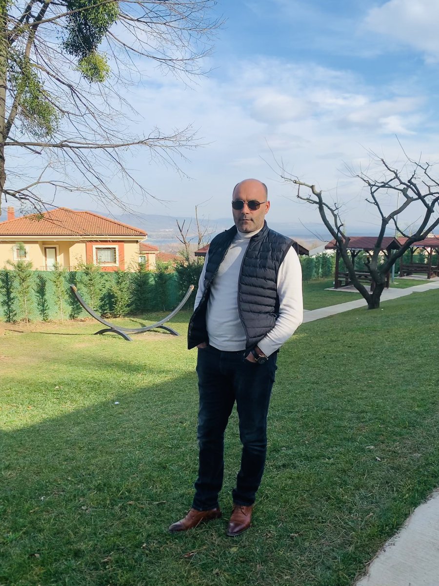 BiLen Konuşmuyor Konuşan BiLmiyor.