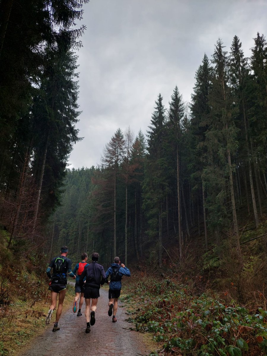 PV152BE's tweet photo. Happy running 2022! https://t.co/zt0SLtHSpZ