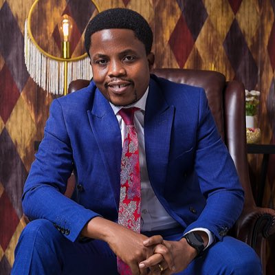 jerrypanou's tweet photo. #NewProfilePic https://t.co/KQU8Ou2bC3
