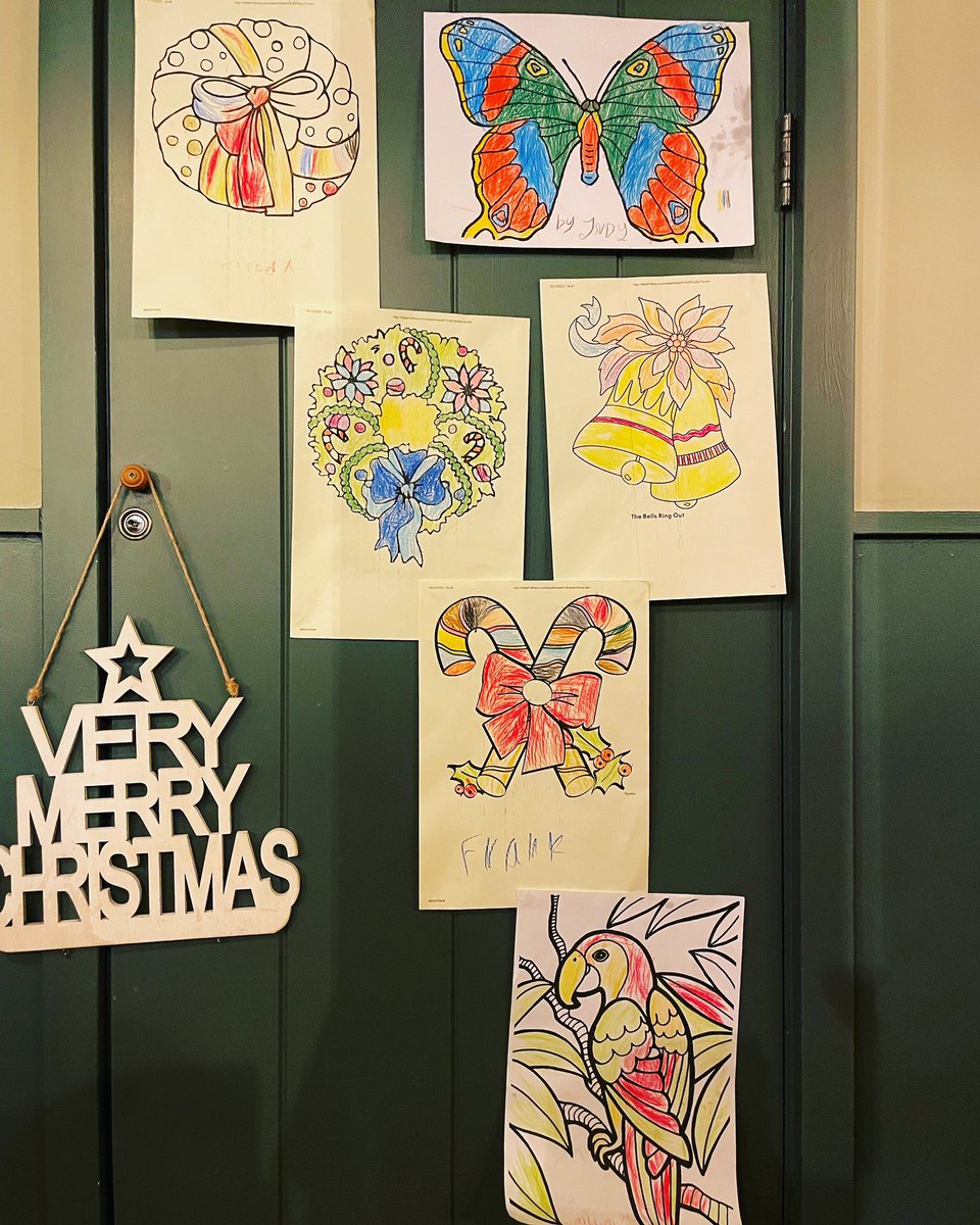 seagate_hotel's tweet photo. Weβve been so lucky to have some true artists in today. This has brightened up our New Years Day so we had to share with everyone π₯° #art #artistsoninstagram #colourful #newyearsday #creativecolouring https://t.co/Opz9c0cFy7