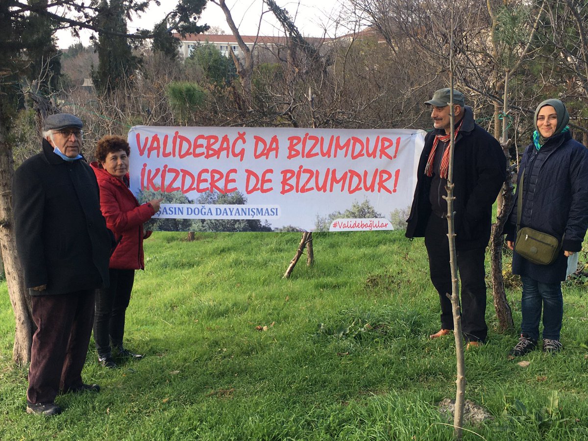 aslkeren2's tweet photo. @Pikizdere #Validebağ’da Bizumdur İkizdere’de Bizumdur! #Validebağ’lılar https://t.co/bFuJAo9xnd