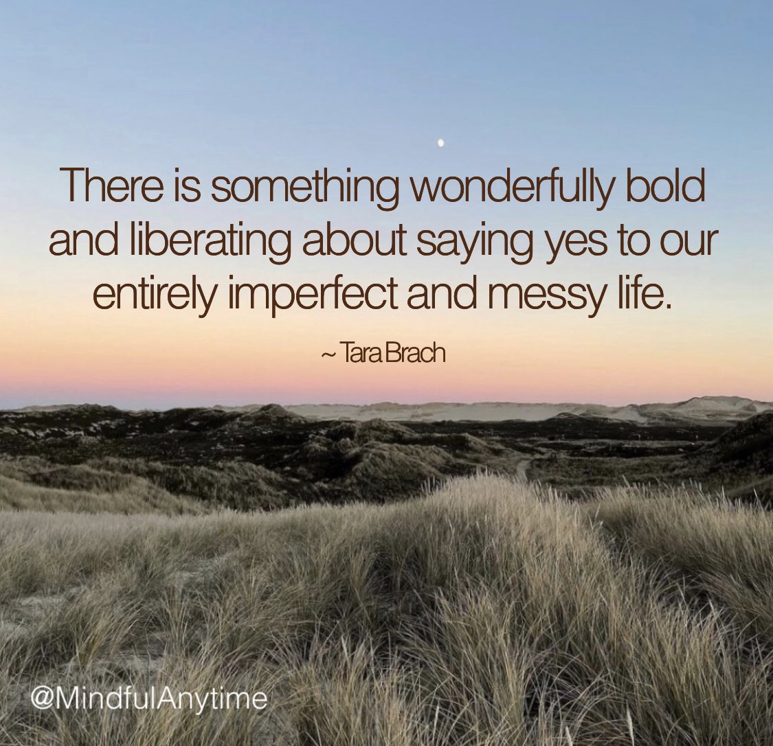 MindfulAnytime's tweet photo. As we reflect on #2021 and set intentions for #2022, consider #TaraBrach’s words -especially if you notice #anxiety /judgements arising around future plans, or what has or hasn’t been done and provide yourself some grace and #love. 

#2022goals #grace #life #mindfulanytime #love https://t.co/PQ9T7mhoCb