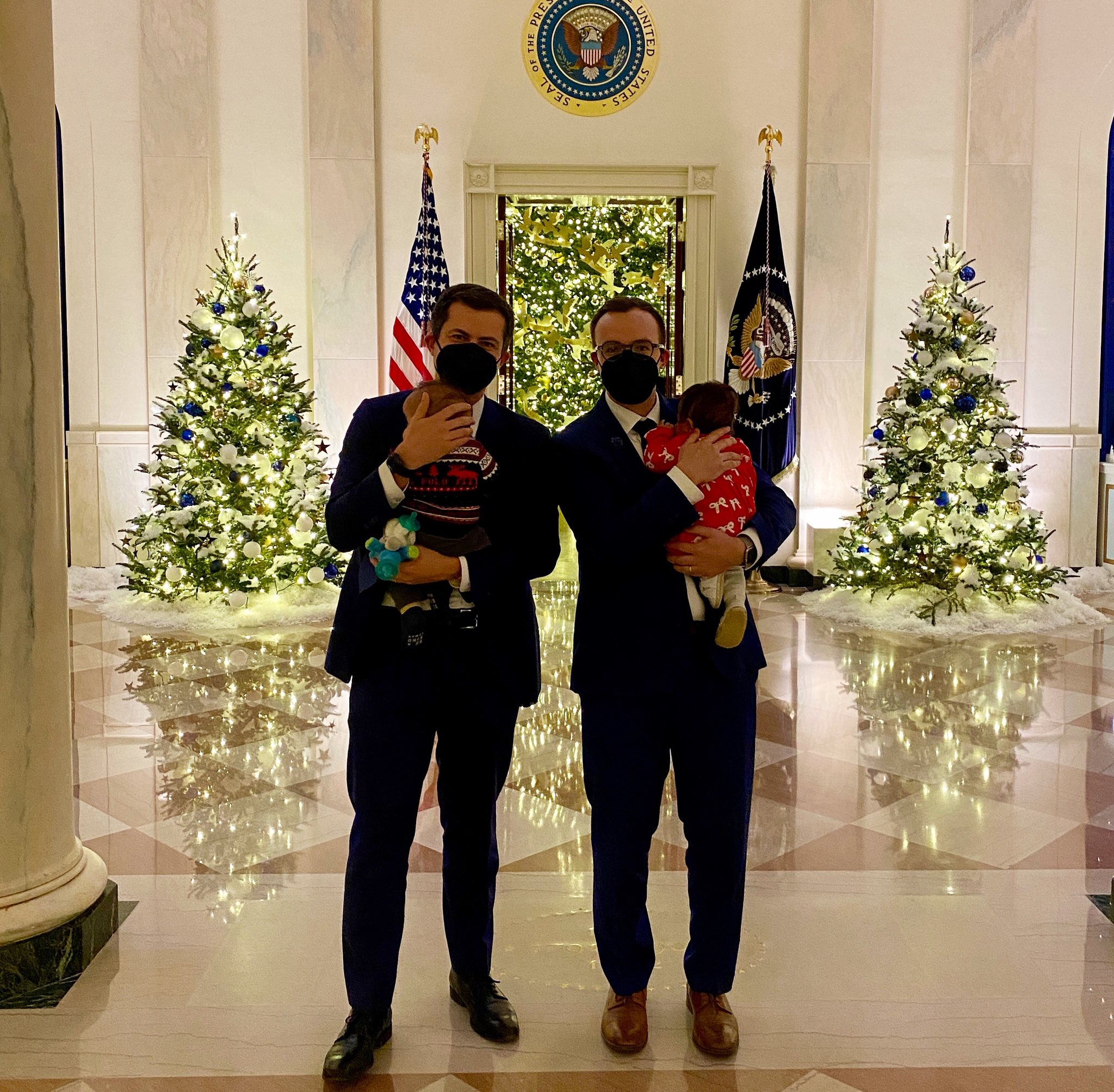 White House Christmas Decorations 2022 Images 2022