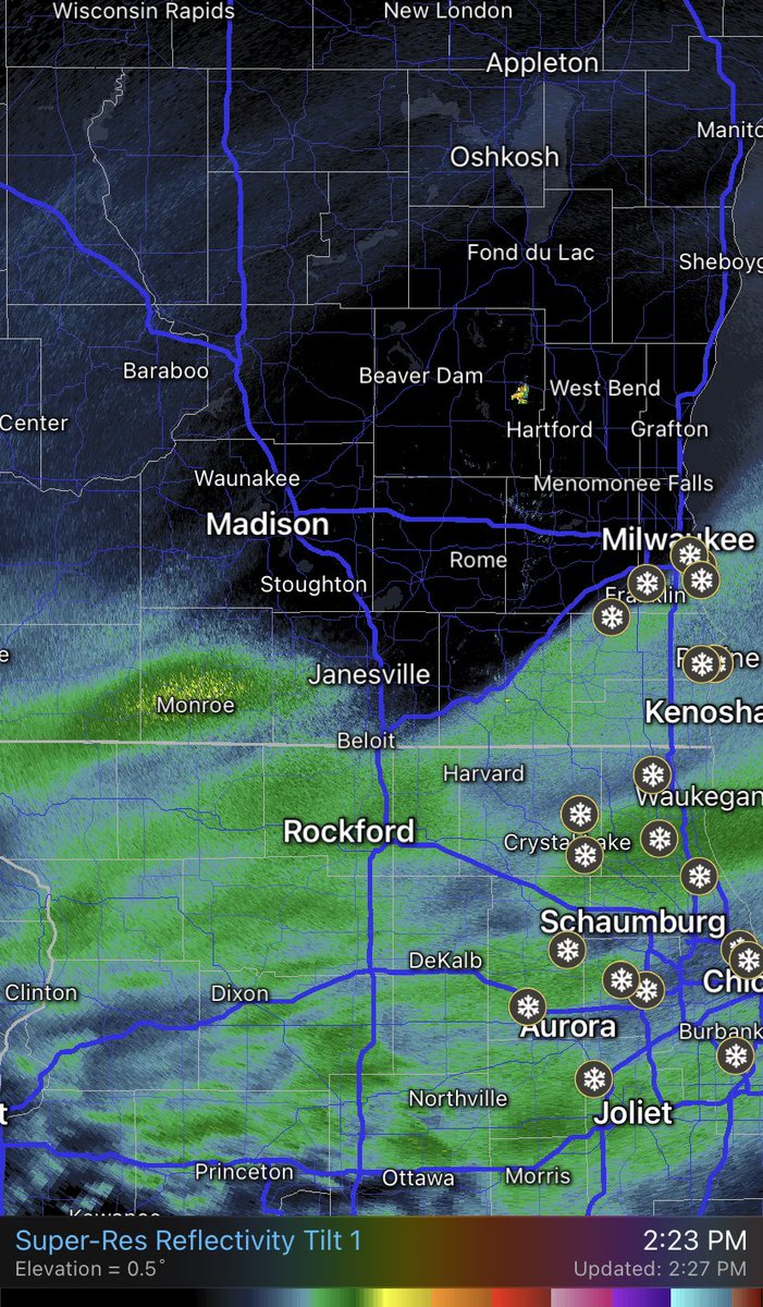 Snow moving into the area. Watch for quickly deteriorating road conditions. #wiwx
