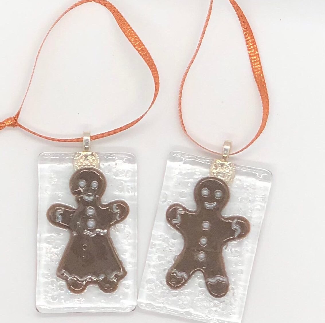 peediecraftco's tweet photo. @peediecraftco has started their January sale.  All fused glass Christmas decorations now 30% off.
#peediecraftcompany https://t.co/MxItyBigrf