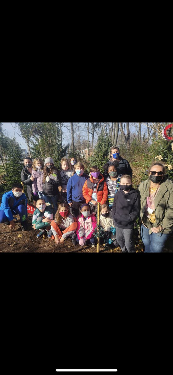 MrBonito5's tweet photo. As we get ready for another great year of learning, I find myself reflecting fondly upon our holiday traditions from the last month. Happy New Year! @FSDVikings https://t.co/JUmFemp8wg