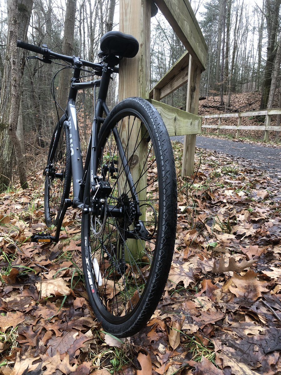 camilographics's tweet photo. Loving my new bike, thanks to my awesome wife. #Thankful Here’s to hitting nature trails 2022 #explore #nature #HappyNewYear #bicycle @VilanoBikes https://t.co/py8ou0jtO6