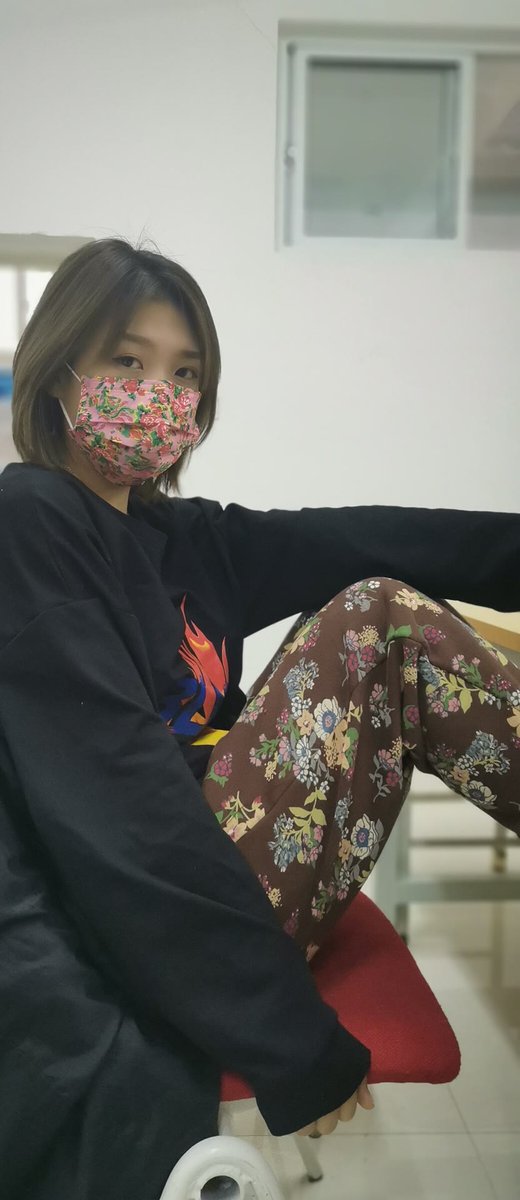 caohaidi521's tweet photo. 今日特价10元加w，私信我要码 https://t.co/G83mSENvof