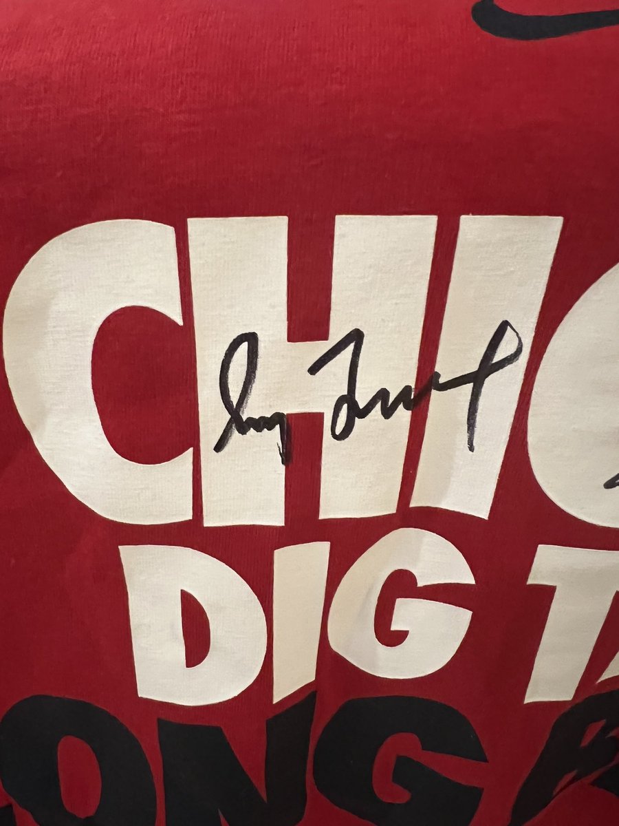 pettywap_rn's tweet photo. Help #braves fans!!! Who’s autograph is this? @Braves https://t.co/OL9I33wSSj