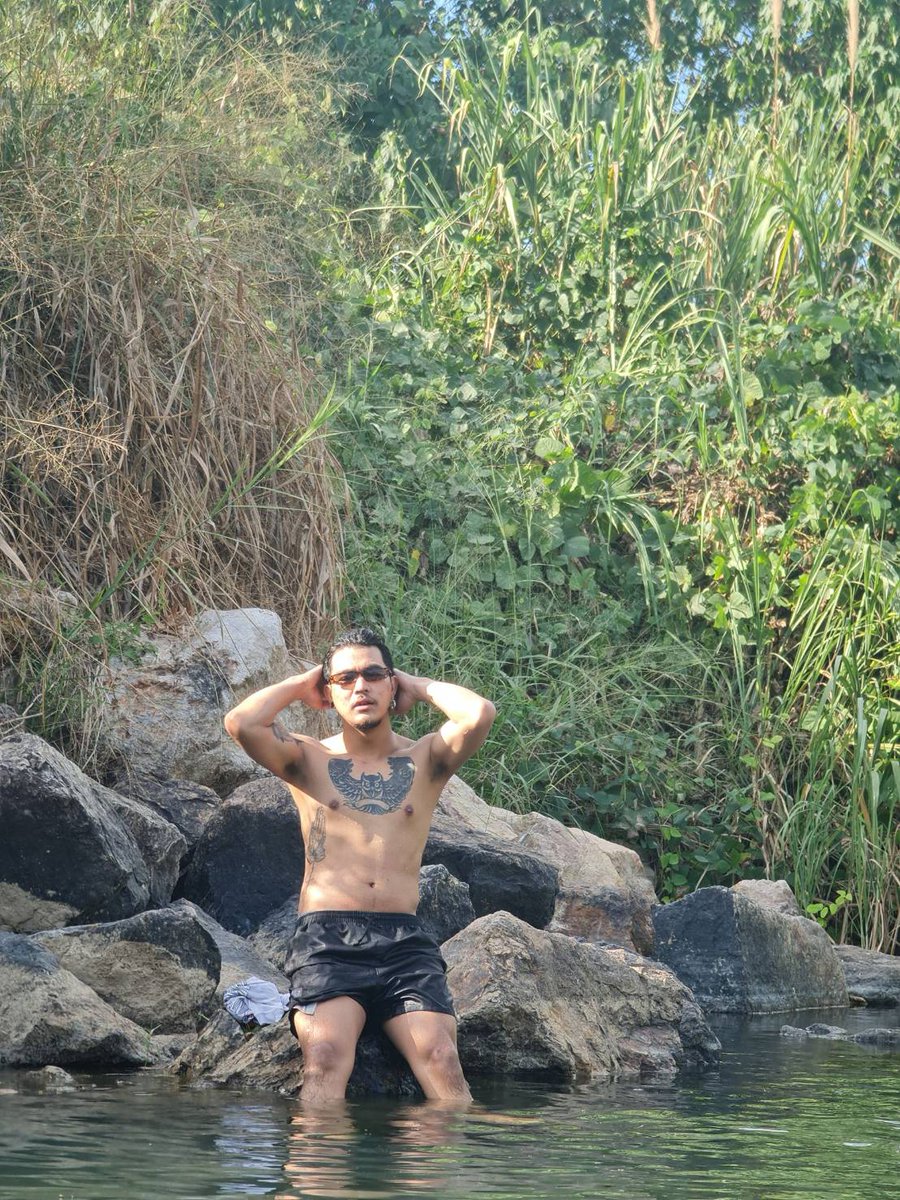 AppTNK1997's tweet photo. มาดู  𝐎𝐧𝐥𝐲𝐟𝐚𝐧𝐬 ในป่ากับเรามั้ย  🌳🌲😂☺😛 https://t.co/qVGUMyyC6E