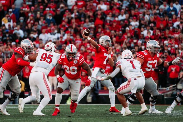 37/46
572 yards
6 touchdowns

C.J. Stroud broke the Ohio State single game passing record on the biggest stage without Garrett Wilson or Chris Olave. Absolute baller.