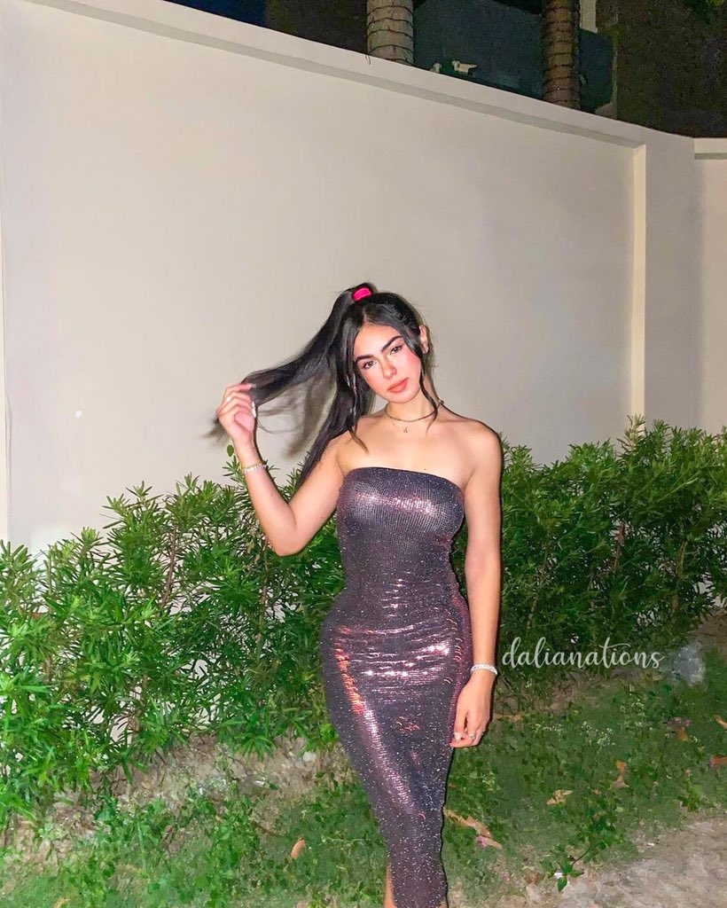 dalianations's tweet photo. Long time no post💖

#dalia #daliavarde #kim #kimeniah #hesintoher #kimeniahsirveygozon #hesintoherbymaxinejiji #beauty #beautiful #tart #beauty #beautiful #pretty #simple #simplicity #simplebeauty #goddess #rarebeauty #queen #slaying #2022 https://t.co/qzSU4nwsMJ