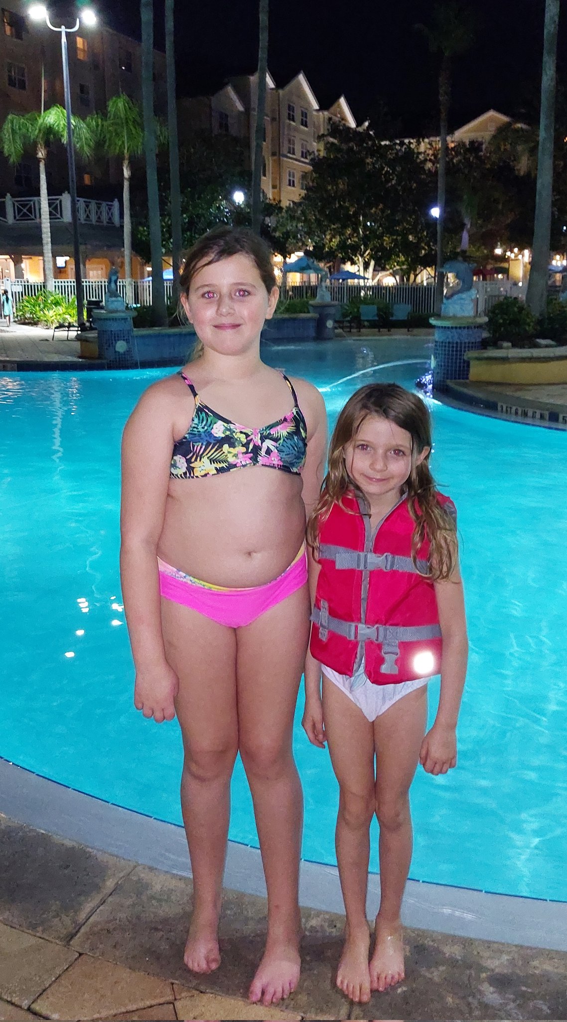  little chubby bikini girls 