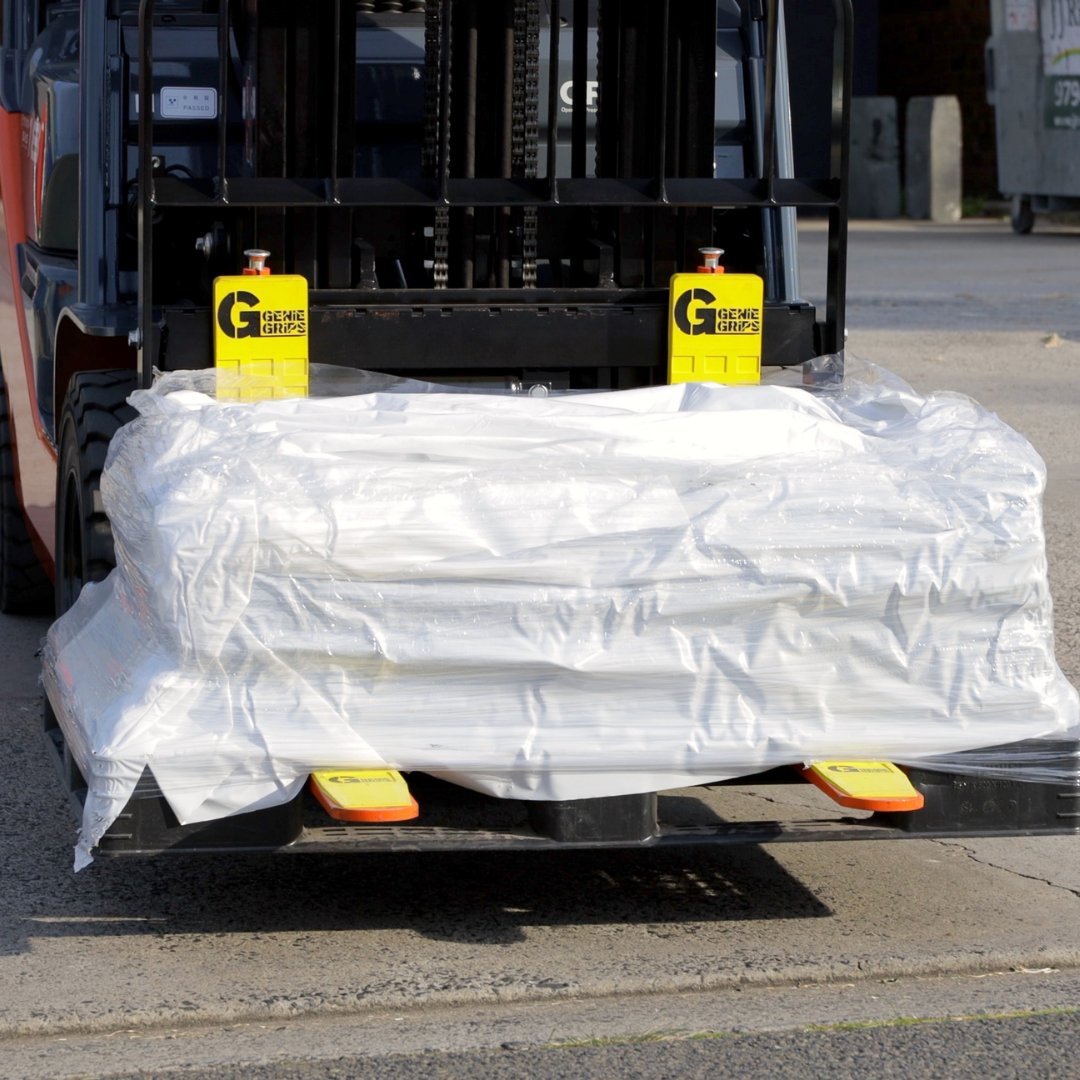 GenieGrips's tweet photo. Check out our GenieGrips® Stik It pads in action! Aesthetic and practical 😍
#Forklift #Forklifts #Forklifter #SafetyFirst #Safety #AustralianManufacturer https://t.co/rjK6yPvqmu