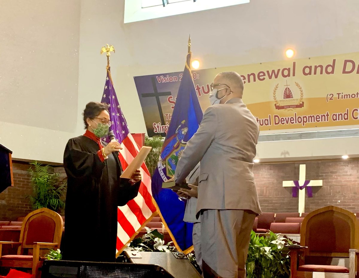 jamaaltbailey's tweet photo. A new year and a new day for the City of Mount Vernon! Congratulations to our new Comptroller, @RevDMorton, on your inauguration. Honored to stand with you as you begin this next chapter of service. You’ll continue to serve the people of our great city w/ integrity &amp; dedication. https://t.co/xEI4HKgBDe