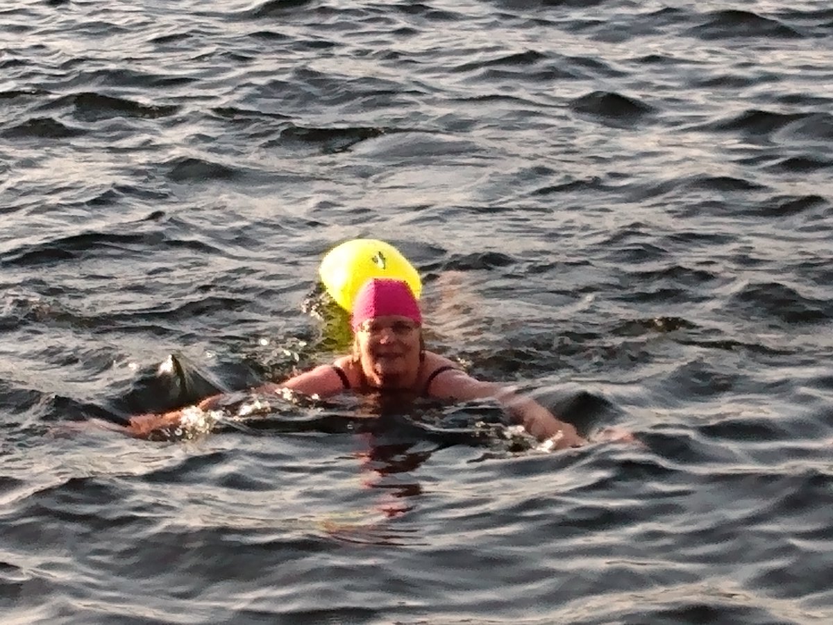 New Years dip at Colwick lake, Nottingham #newyearswimmers