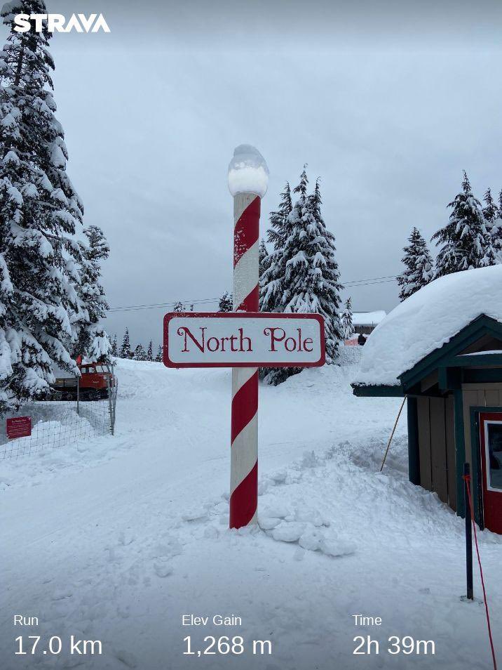 MikeSenior's tweet image. Today I found the North Pole at the top of Grouse Mountain. #seenonmyrun