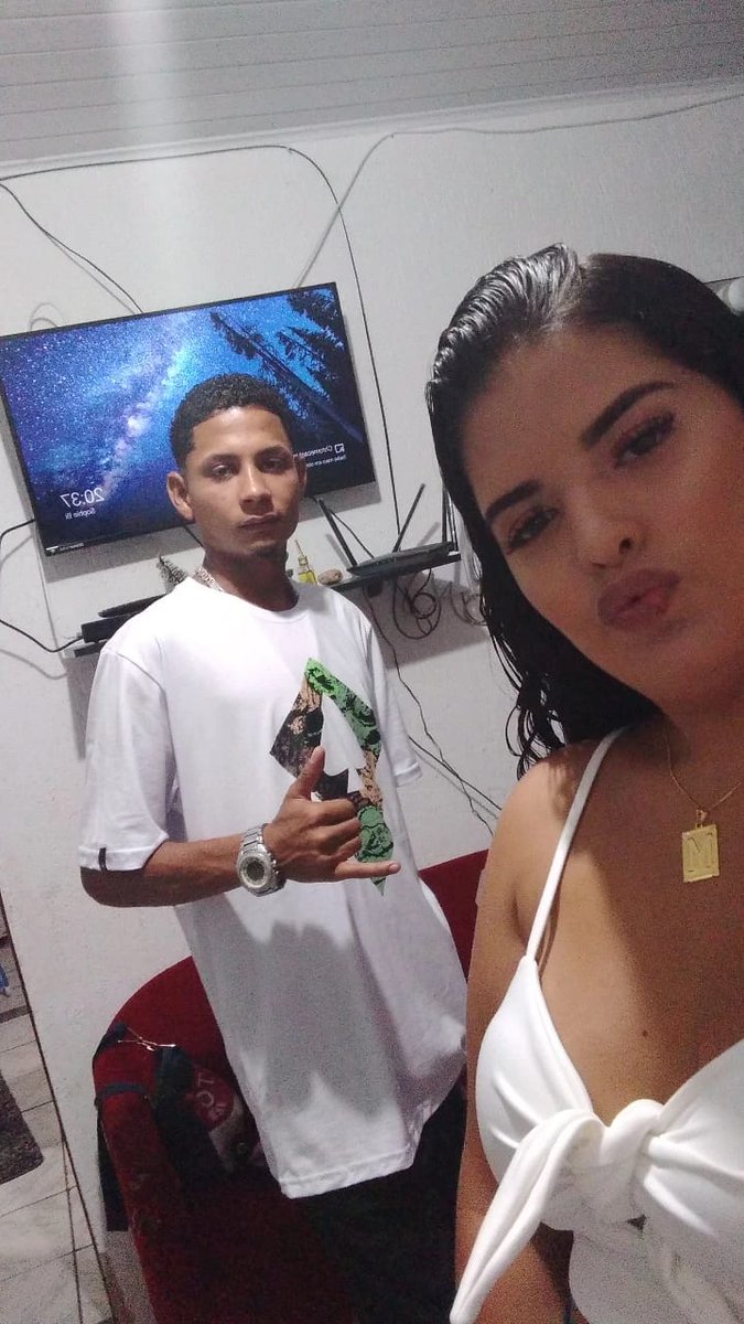 Matheus24719470's tweet photo. + 1 ano 🥰👩‍❤️‍💋‍👨🎇 https://t.co/UkLdcvKA9v