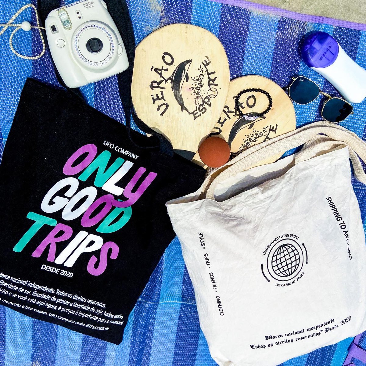ufocompany_'s tweet photo. Apresentamos os primeiros acessórios da história da UFO. As ecobags chegaram com tudo para compor a coleção only good trips✨ https://t.co/aWoJFvMhcz