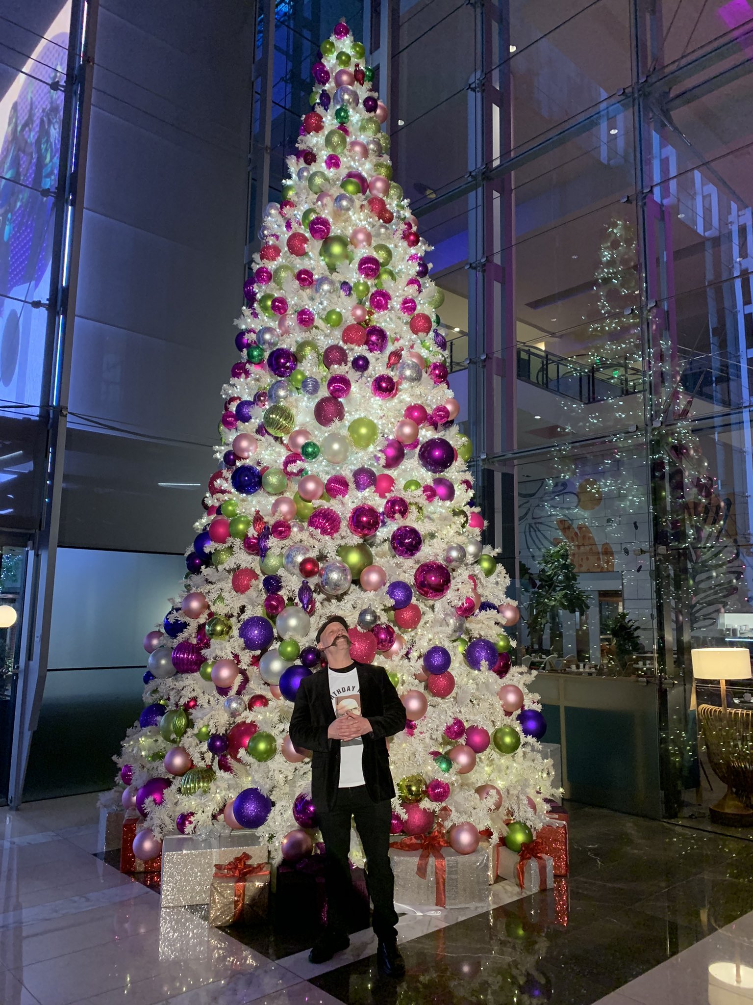 Zebrahead On Twitter: "Happy New Year. Here Is @Danbystereo In Front Of A Christmas Tree..not Sure What That Has To Do With The New Year? But Dan Is Looking Up In The
