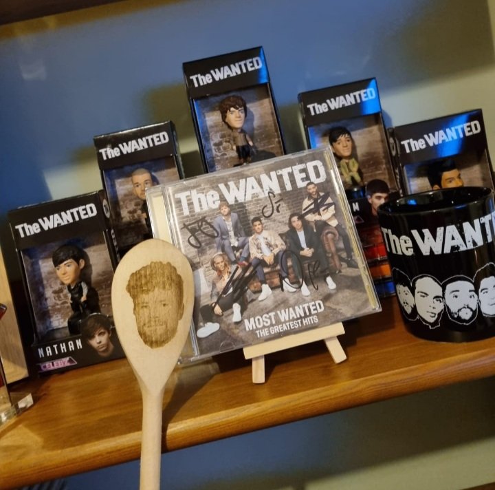 I can't wait to go on tour with <a href="/thewanted/">The Wanted</a> I hope they'll let me be a Heart Vacancy spoon 🤞