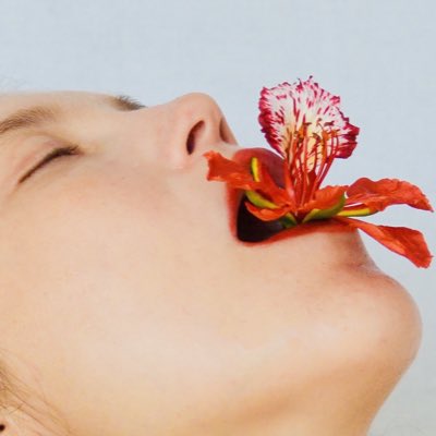 natushacroes's tweet photo. #NewProfilePic https://t.co/DVfhSkzEGK