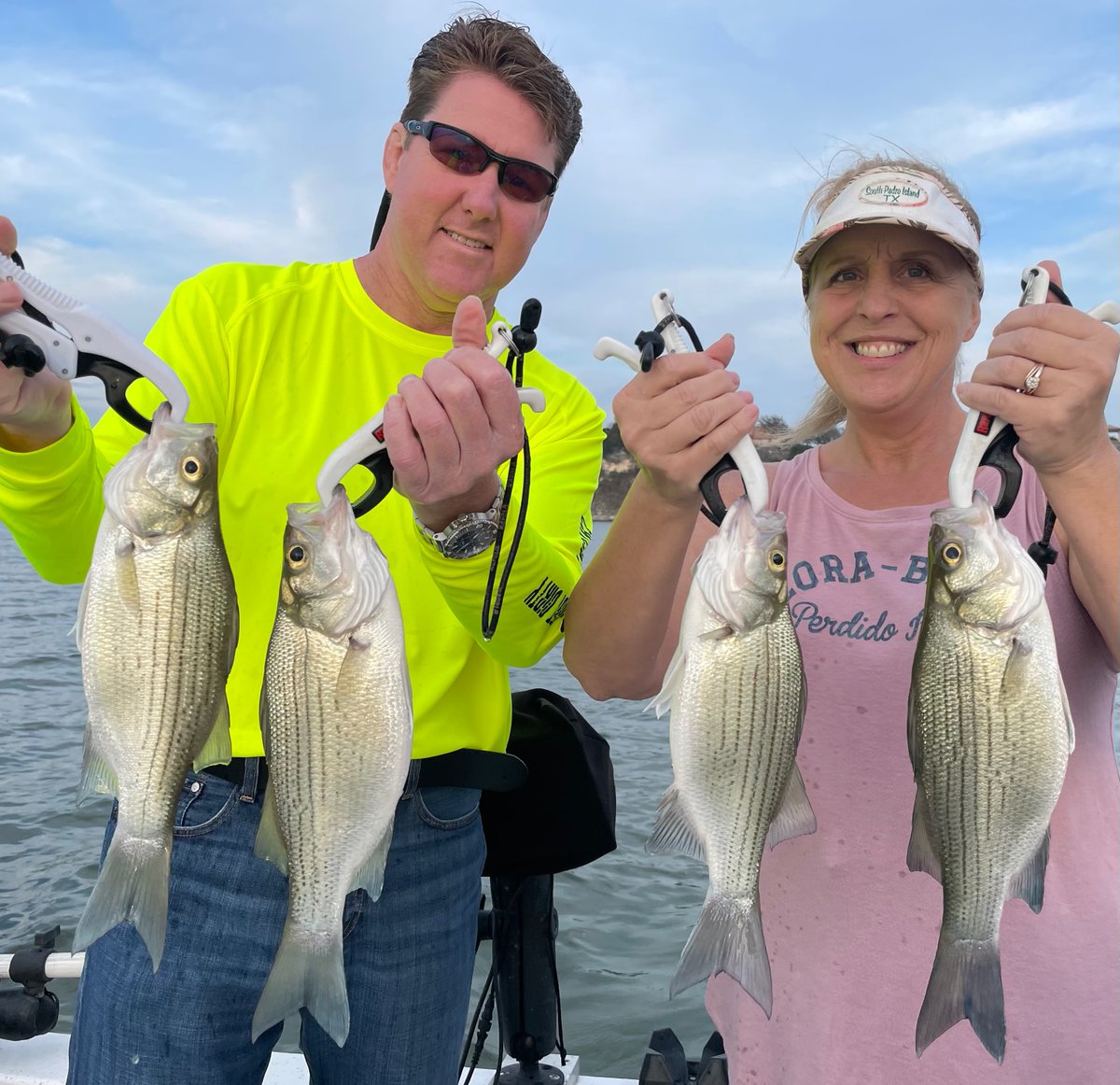 BobMaindelle's tweet photo. On 30 Dec. (PM), I fished w/ Todd Spiva & Patricia Perry. 38 fish released @ Lake Belton.
https://t.co/U43i3AW4EC
https://t.co/KalIK0ip3V
Bob Maindelle 254.368.7411
Next openings: 05, 12, 17 Jan.
#TexasFish #Mepps #Fitec
#fishingtrip #fishnerd #catchandrelease https://t.co/uiAdbudpOD