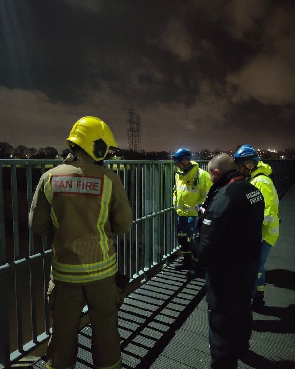 Flint Coastguard Rescue Team (@flintcrt) on Twitter photo Team attended 3 incidents on New Year’s Eve, and a further 2 on New Year’s Day working with <a href="/rhylcoastguard/">Rhyl Coastguard Rescue Team</a> <a href="/NWPNorthFlint/">NWP North Flintshire</a> <a href="/NWPolice/">North Wales Police</a> <a href="/NWPDrones/">HGC Uned Drôn / NWP Drone Unit</a> <a href="/NorthWalesFire/">Gwasanaeth Tân ac Achub Gogledd Cymru</a> <a href="/FlintLifeboat/">Flint Lifeboat</a> and <a href="/rhyllifeboat/">Rhyl RNLI</a> Team attended 3 incidents on New Year’s Eve, and a further 2 on New Year’s Day working with <a href="/rhylcoastguard/">Rhyl Coastguard Rescue Team</a> <a href="/NWPNorthFlint/">NWP North Flintshire</a> <a href="/NWPolice/">North Wales Police</a> <a href="/NWPDrones/">HGC Uned Drôn / NWP Drone Unit</a> <a href="/NorthWalesFire/">Gwasanaeth Tân ac Achub Gogledd Cymru</a> <a href="/FlintLifeboat/">Flint Lifeboat</a> and <a href="/rhyllifeboat/">Rhyl RNLI</a>