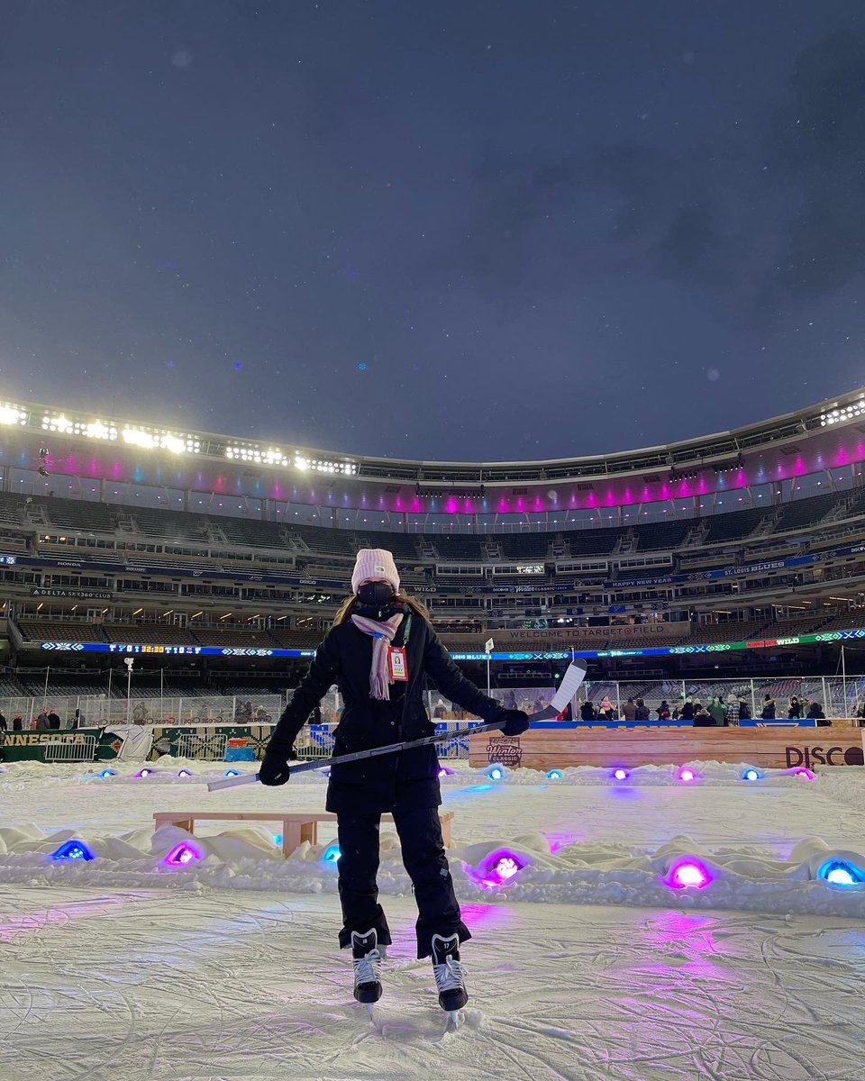 JenBotterill's tweet photo. Happy New Year! 

NHL Winter Classic tonight!

It’s FRESH😄 

… and the atmosphere is magical! 

#nhlwinterclassic #winterclassic2022 https://t.co/s41Ck0QzQy