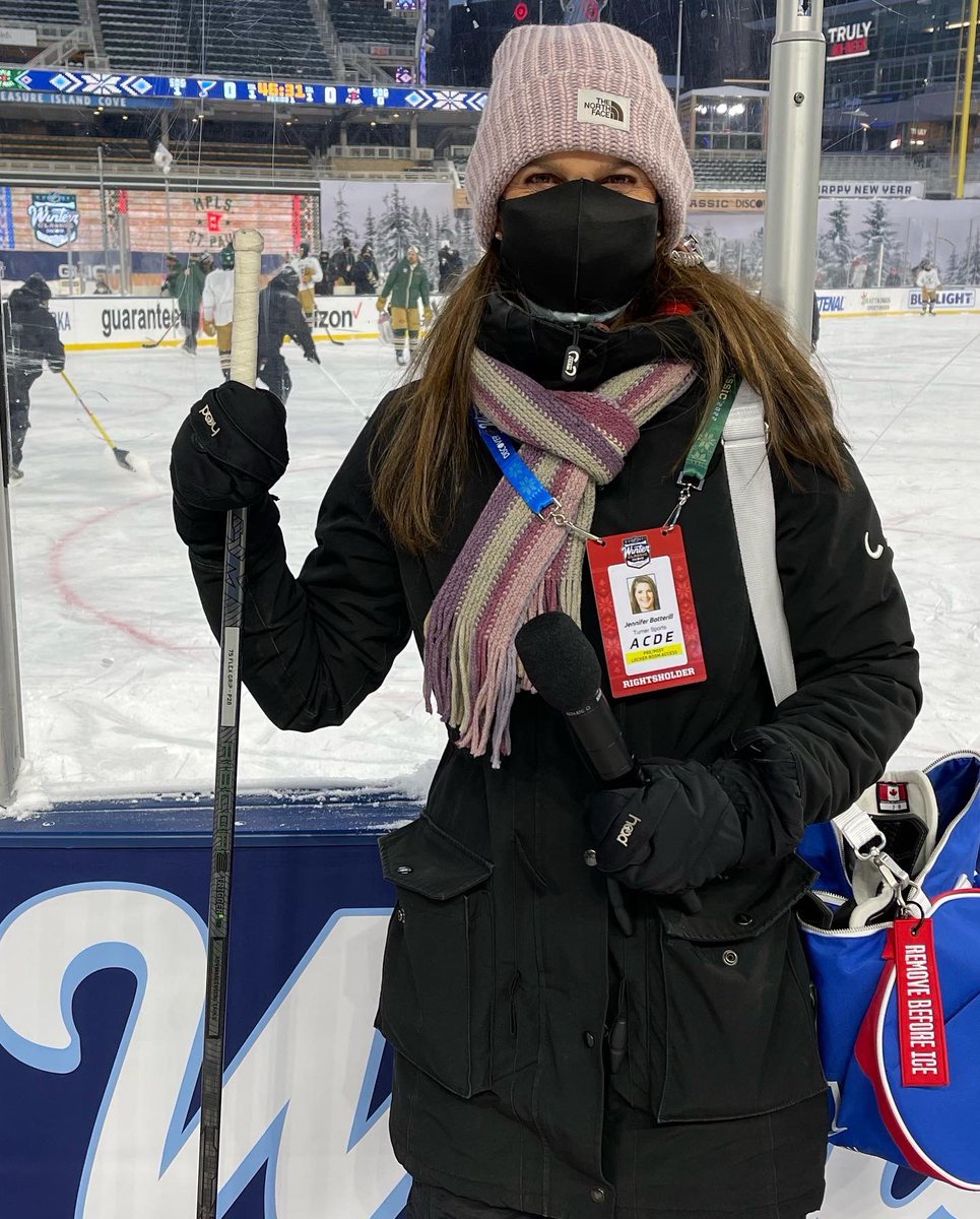 JenBotterill's tweet photo. Happy New Year! 

NHL Winter Classic tonight!

It’s FRESH😄 

… and the atmosphere is magical! 

#nhlwinterclassic #winterclassic2022 https://t.co/s41Ck0QzQy
