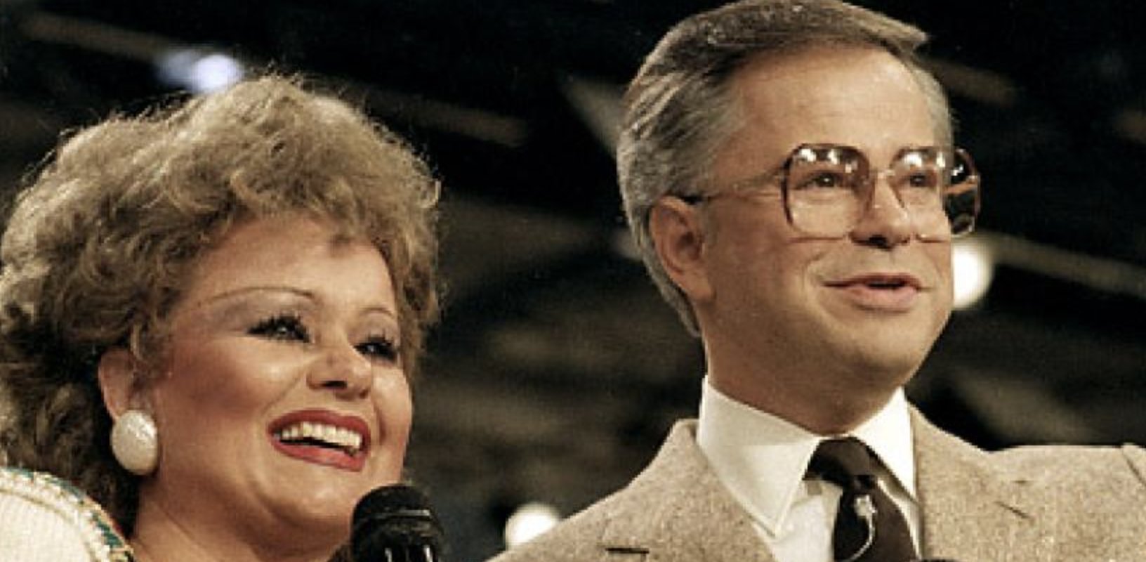 HAPPY 81st BIRTHDAY: Jim Bakker, American televangelist (b. 1940)  