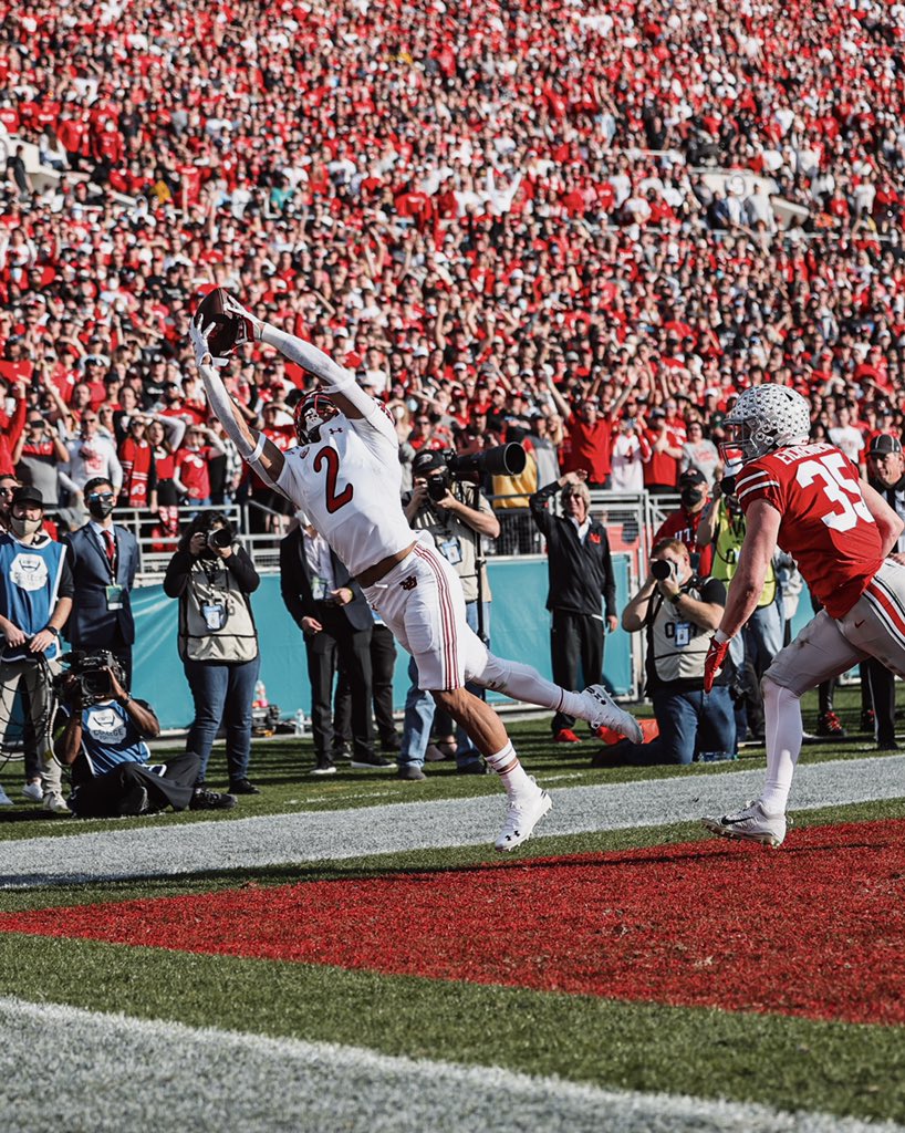Hang it in the Louvre 🖼🌹