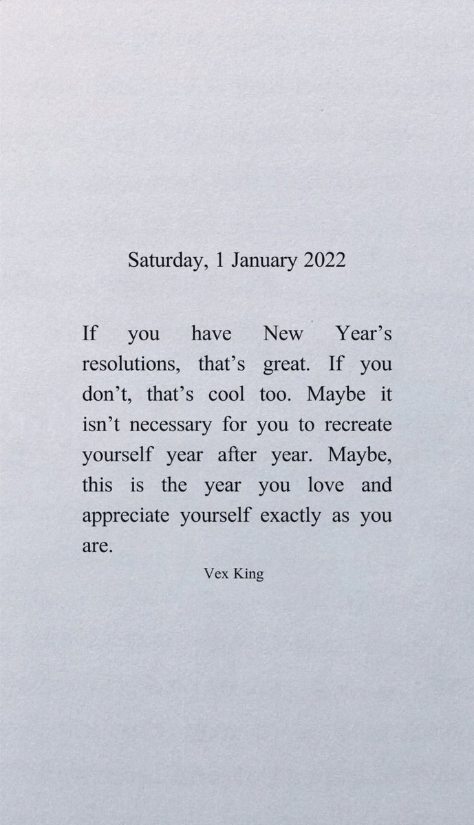 HarpsKaurB's tweet photo. Happy New Year Everyone! 🥳😘 https://t.co/0rfSPiL4Sh