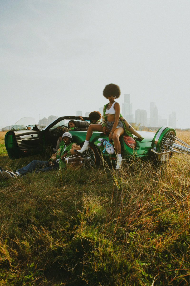 nolovescott's tweet photo. Can y’all make this photoshoot for my brand go viral? 🐎 https://t.co/JW8DwOAq5a