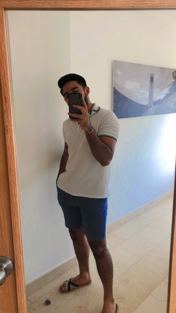 EjmpG's tweet image. Para mis amigos / Para mis amigas.

#mexico #men #happy #NewYear2022