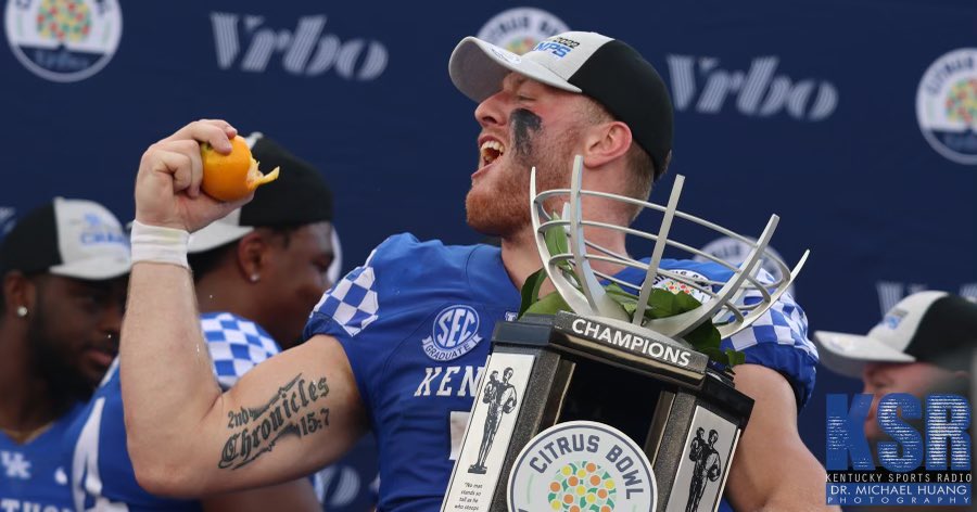 Xavier Athletics (@athleticsxhs) on Twitter photo How about this for photo?
Congratulations to former <a href="/xfalconfootball/">Xavier Football</a> QB Will Levis ‘18‼️
Today, <a href="/will_levis/">Will Levis</a> led <a href="/UKFootball/">Kentucky Football</a> to a Citrus Bowl victory over Iowa to become only the second <a href="/UKAthletics/">Kentucky Athletics</a> QB in the last 40 years to lead the team to 10 wins.
#ThisisXavier
#cthsfb How about this for photo?
Congratulations to former <a href="/xfalconfootball/">Xavier Football</a> QB Will Levis ‘18‼️
Today, <a href="/will_levis/">Will Levis</a> led <a href="/UKFootball/">Kentucky Football</a> to a Citrus Bowl victory over Iowa to become only the second <a href="/UKAthletics/">Kentucky Athletics</a> QB in the last 40 years to lead the team to 10 wins.
#ThisisXavier
#cthsfb