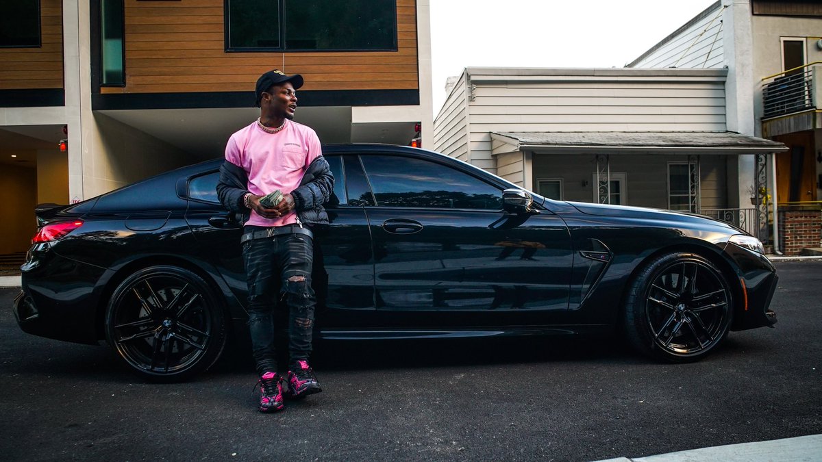RetcH07BIX's tweet photo. GIMME A RUSH VIDEO #OUTNOW LINK IN MY BIO https://t.co/AvZoaa70by