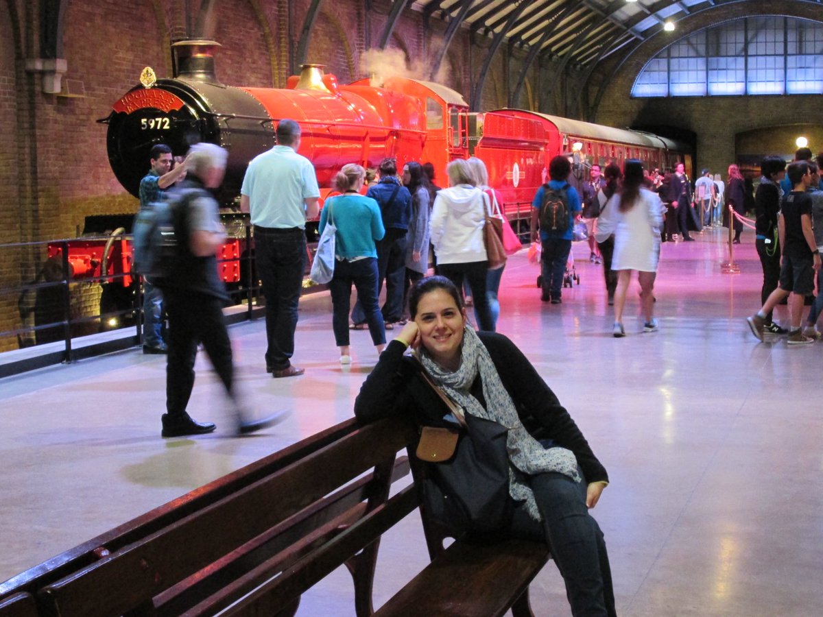 mdecastro83's tweet photo. Take me back!! One of my favourite places in the world @wbtourlondon so good to remember it with #ReturnToHogwarts #HarryPotter20thAnniversary @HBOMaxLA https://t.co/AEawG2cs78