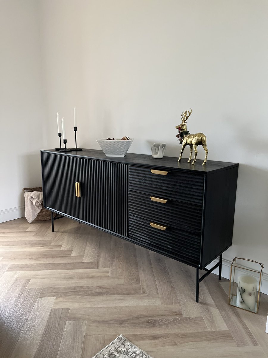 zoe_pl's tweet photo. I can confirm it is. Along with this unit from @madedotcom https://t.co/UDTpPpPxuh