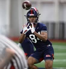 BHSGoLions's tweet photo. Looking forward to seeing former Lion great, Qua Davis, tonight in the Allstate Sugar Bowl. BIGG LEGEND!
Go QUA! https://t.co/W1jQhdEuJU