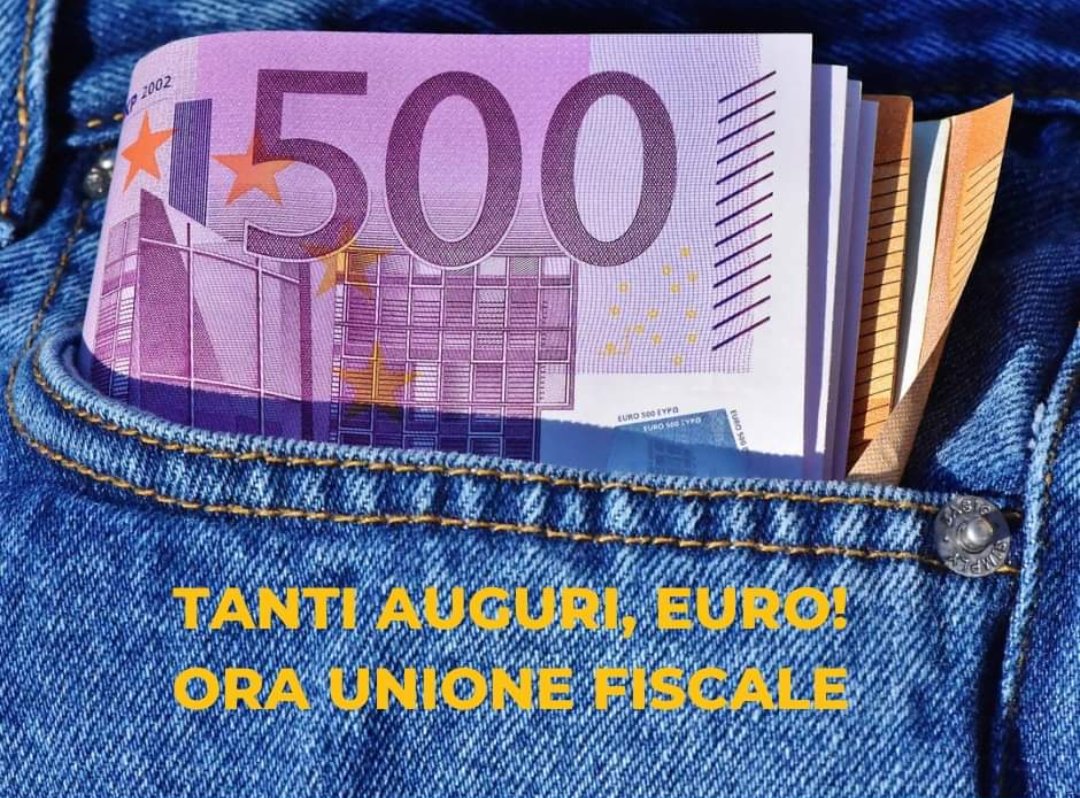 'L'unione monetaria c'è: dobbiamo ora completare quella economica e #fiscale', così @PaoloGentiloni oggi a 20 anni dall'introduzione dell'euro. 
Quello che pochi giornali e nessun partito dicono ma che non è più possibile tacere. 
 
#EUROat20 #tofedEU #fiscalunion
@euromovimento