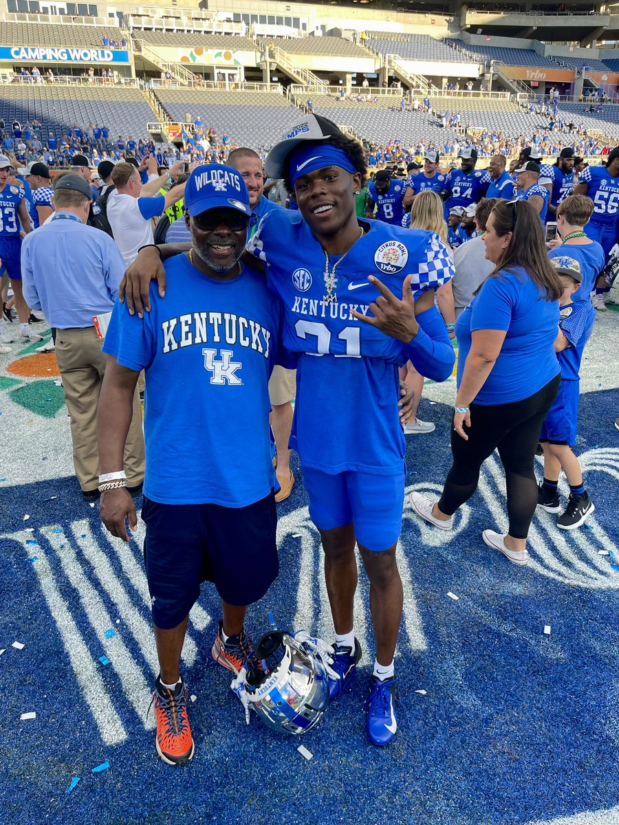 MHairston22's tweet photo. 1-0💙 https://t.co/lDYB97sFXT