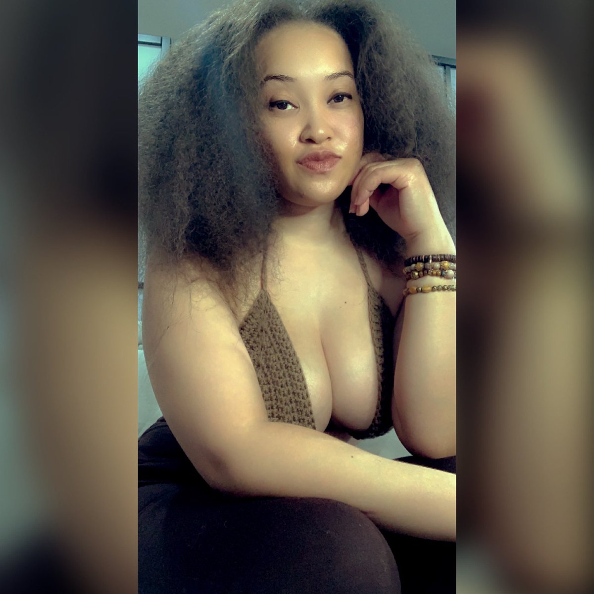 thestitchgod's tweet photo. I love seeing y’all pretty faces on my TL 🥰🤗 https://t.co/28e197MzE7