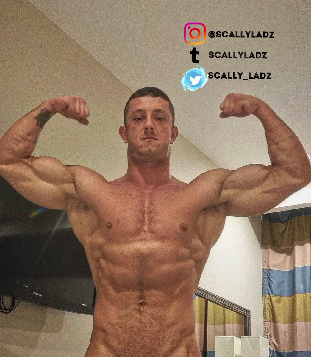 Scally_Ladz's tweet photo. Follow ➡️➡️ Scallyladz on Instagram 😏
•
•
•

#scally #chav #gay #scallylad #gayscally #kiffeur #gayfetish #nike #gaychav #sneakerhead #sneakers #instagay #gayboy #proll #scallygay #gaysocks #chavlad #scallyboy #niketn #gaysneakers #sk #sneakerfetish #whitesocks #Trackies https://t.co/ORly1G3OAt
